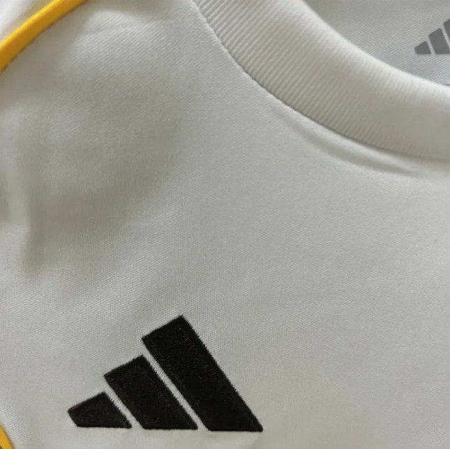 Real Madrid Home Kids Suit 25/26