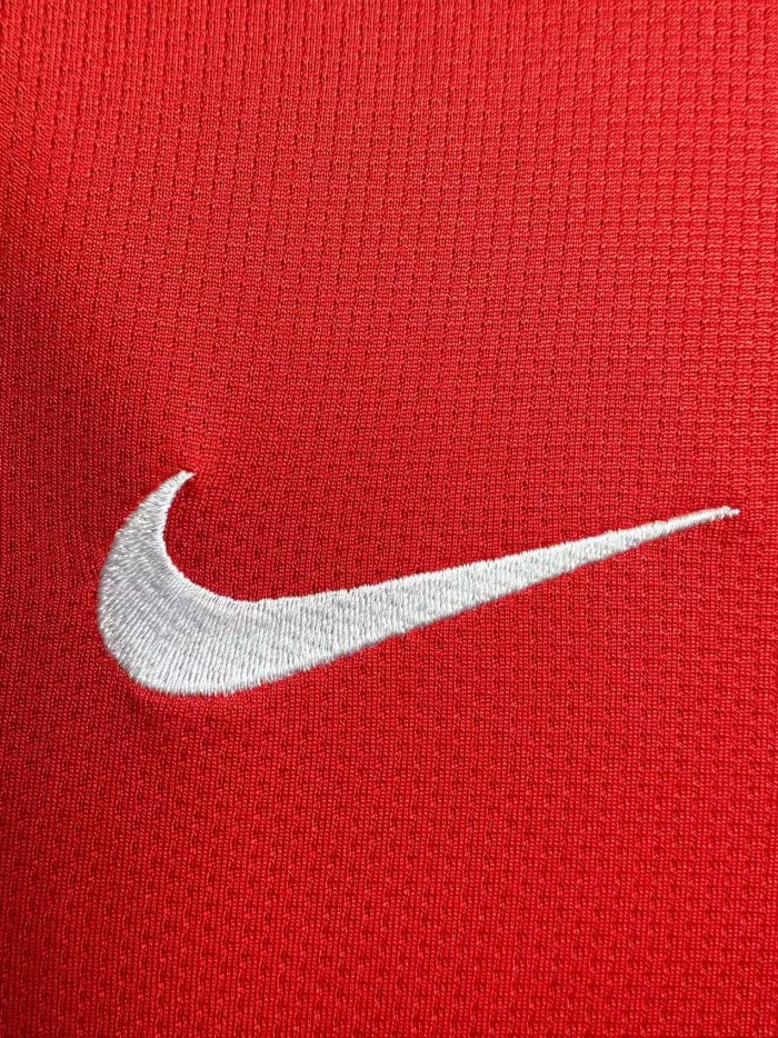Arsenal Home Retro Jersey 2006/07