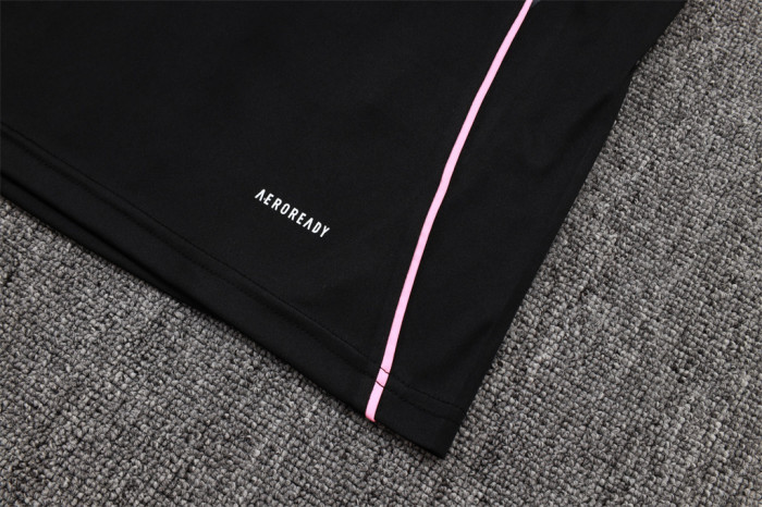 Juventus Training Jersey 25/26