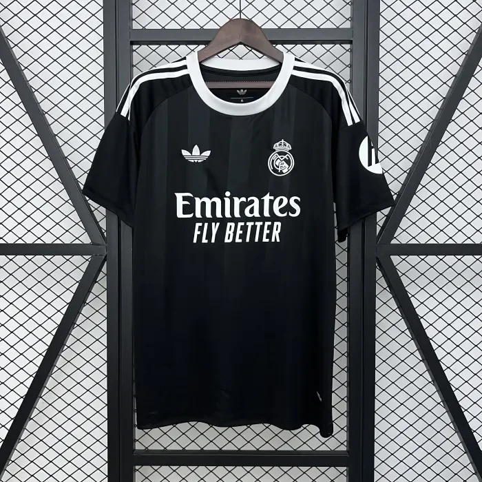 Real Madrid Black Goalkeeper Man Jersey 25/26