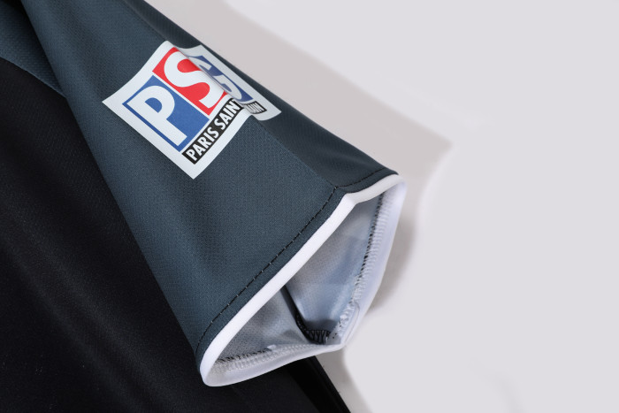 Paris Saint Germain Third Retro Jersey 2001/02