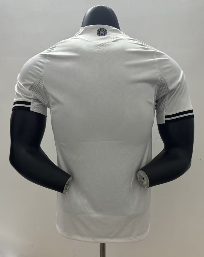 Fulham Home Man Player Jersey 25/26