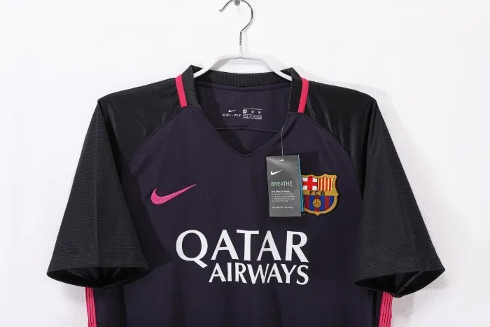 Barcelona Away Retro Jersey 2016/17