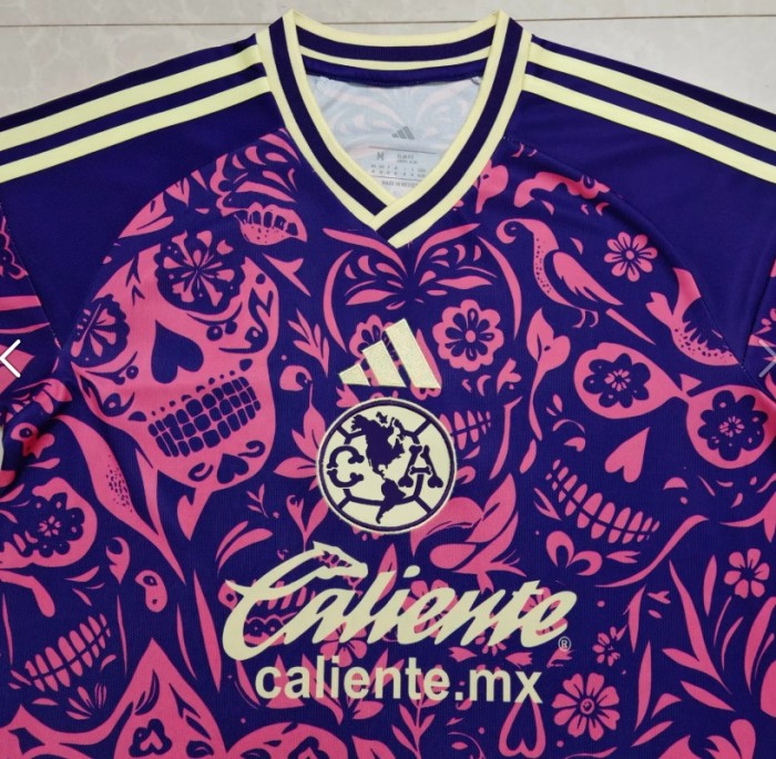 Pumas UNAM Mexiko Halloween special edition jersey 2025