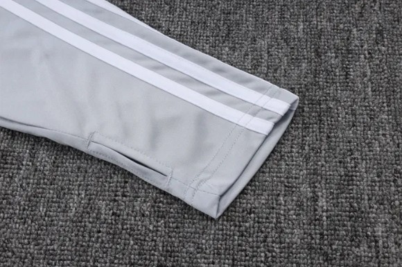 Real Madrid Training Jersey Suit 25/26