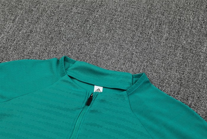Liverpool Training Jersey Suit 25/26