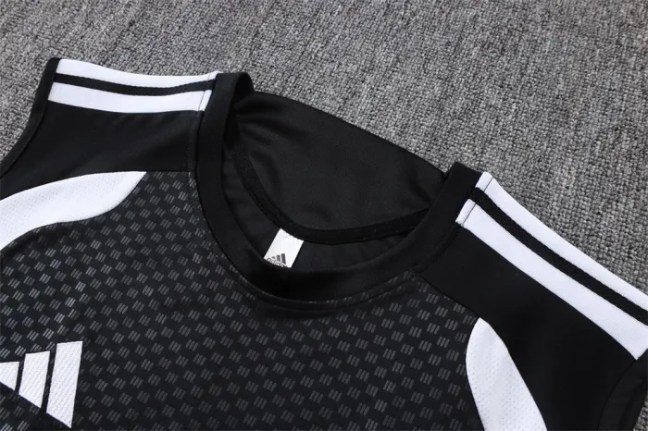 Real Madrid Training Jersey 26/27
