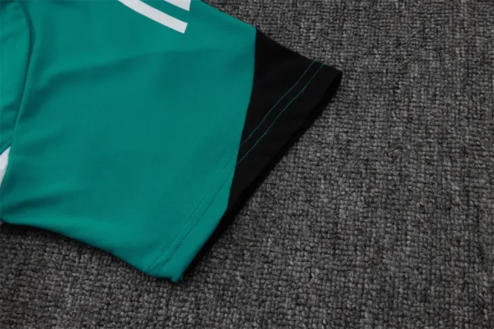 Liverpool Training Short sleeve Suit 25/26