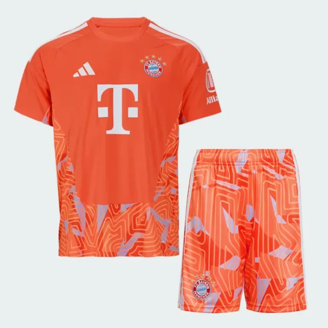 Bayern Munich Goalkeeper Men Jersey Suit 26/27