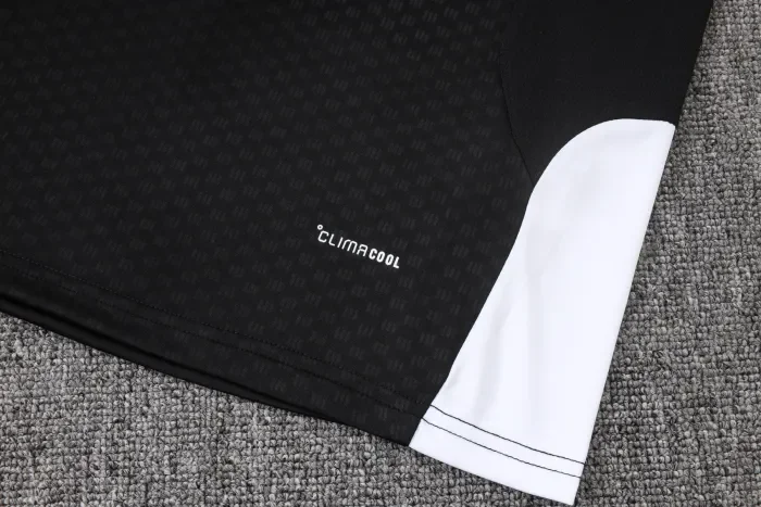 Liverpool Training Short sleeve Suit 26/27