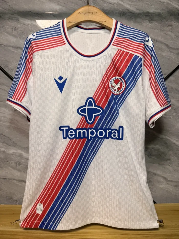 Crystal Palace Eagle Sash Home Player Man Jersey 26/27