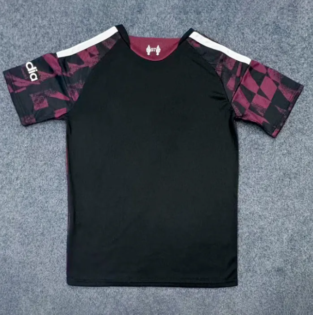 Liverpool Third Man Jersey 26/27