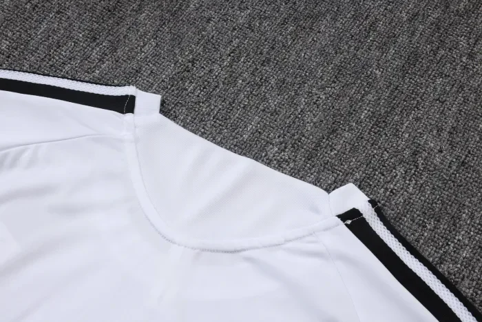 Liverpool Training Short sleeve Suit 26/27