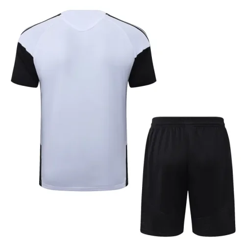 Liverpool Training Short sleeve Suit 26/27