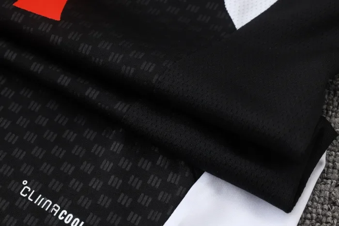 Liverpool Training Jersey 26/27