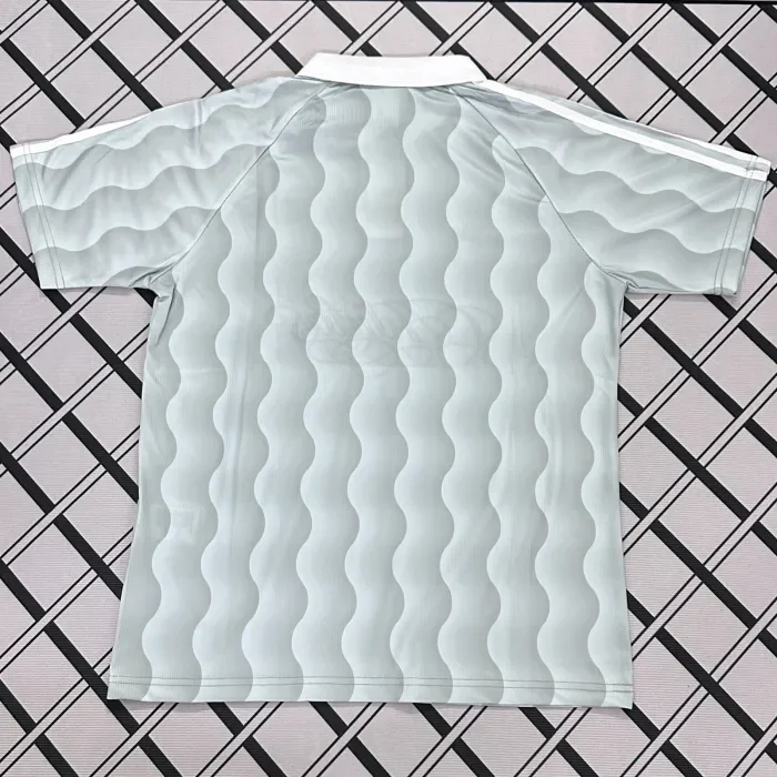 Retro-Style Polo Jersey 2026