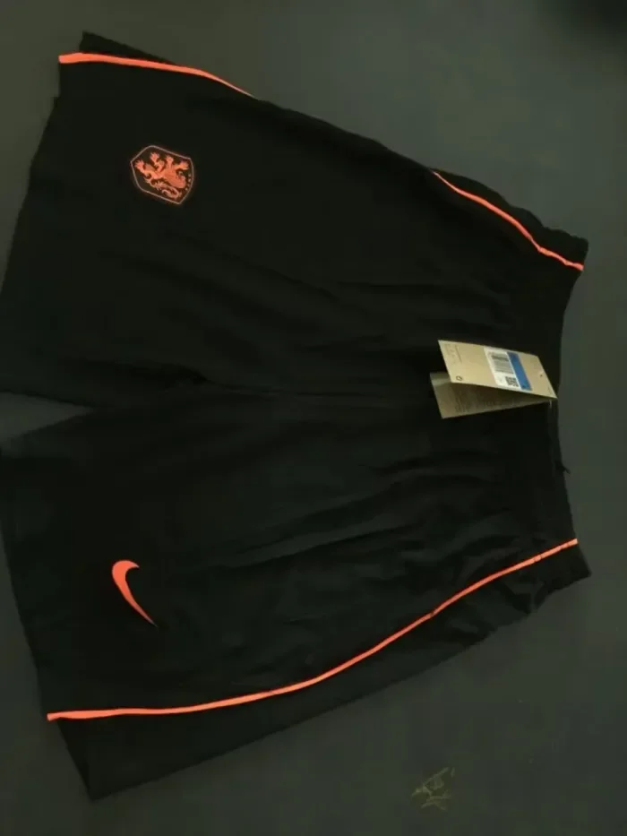 Netherlands Home Shorts 26/27