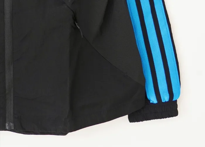 Newcastle United Training Windbreaker 2026