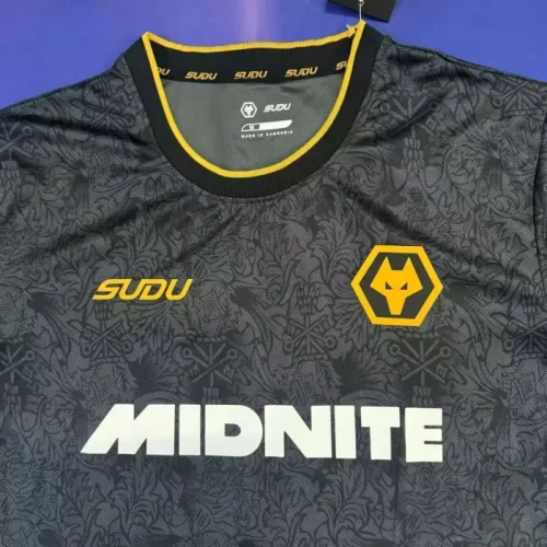 Wolves Third Men Jersey 26/27