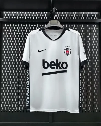 Beşiktaş JK Man Home Jersey 26/27