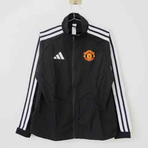 Manchester United Training Windbreaker 2026