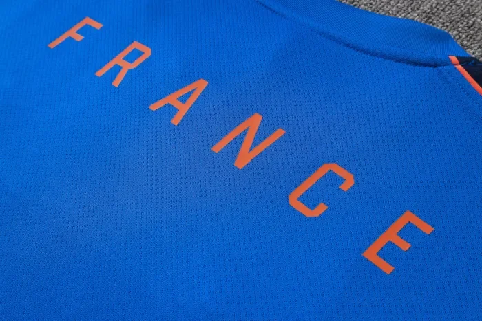 France Training Short Sleeve Suit 26/27