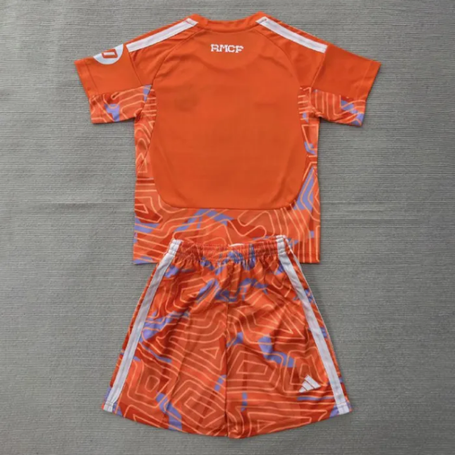 Real Madrid orange Goalkeeper Kids Suit 26/27