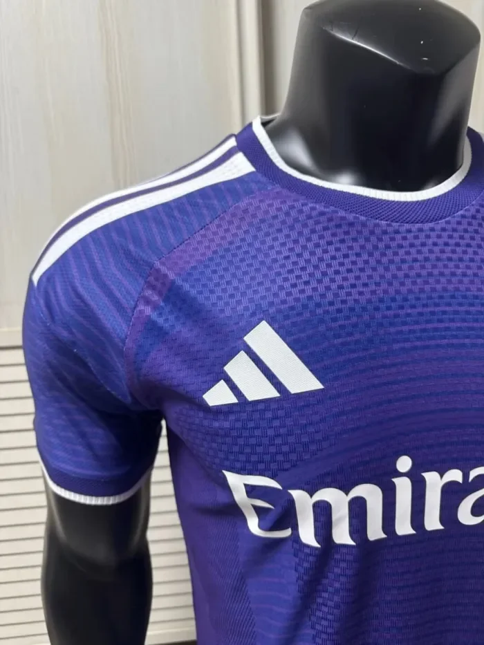 Real Madrid Third Player Men Jersey 27/28