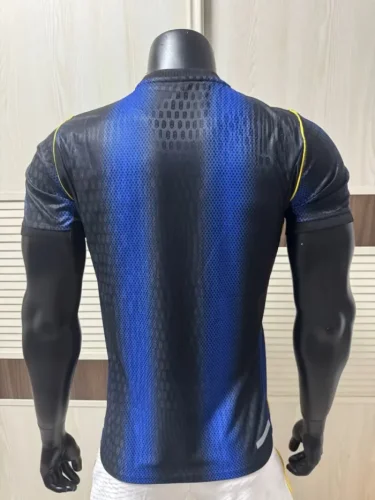 Inter Milan Home Player Man Jersey 27/28